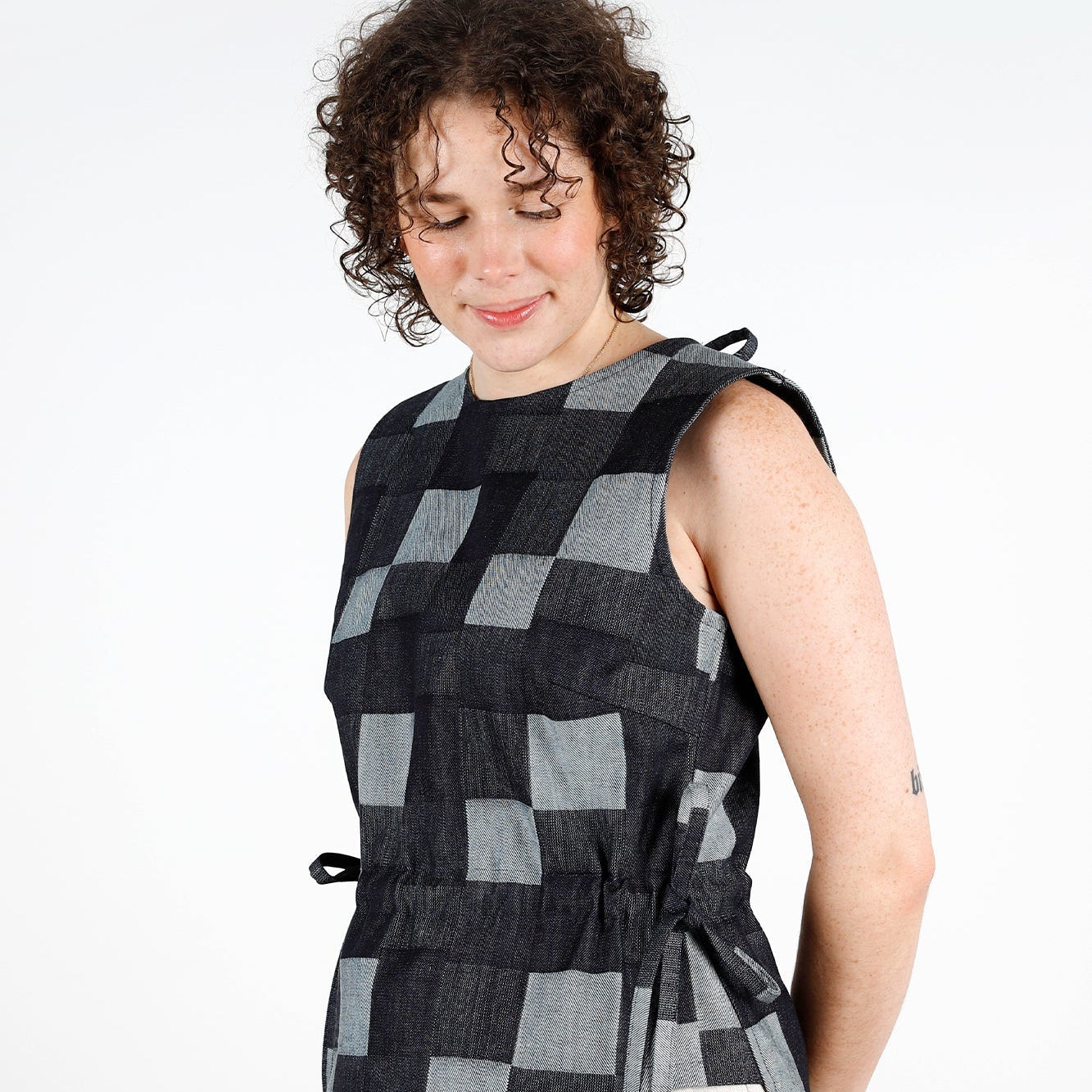 Pattern Review — Tie Waist Blouse