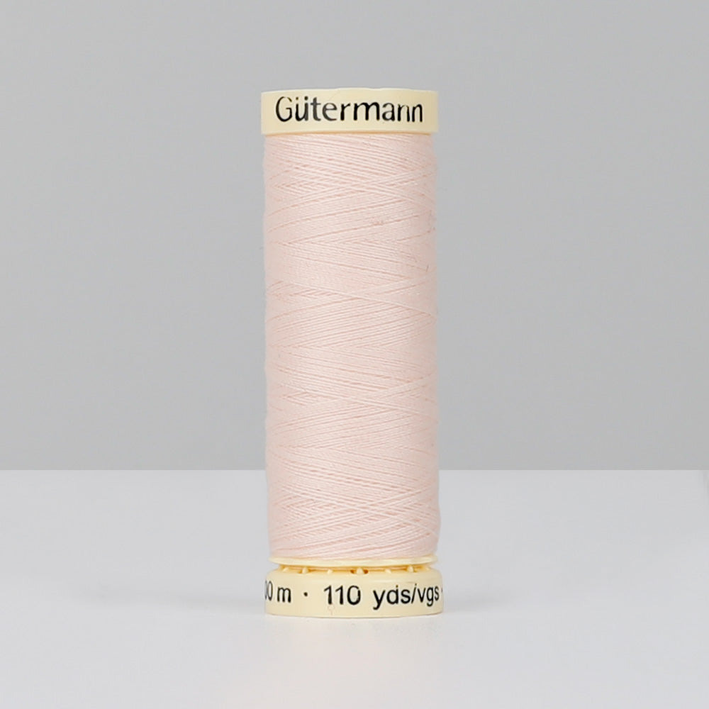 Gutermann Sew-All Thread - 210 - Shell Linen / Merino