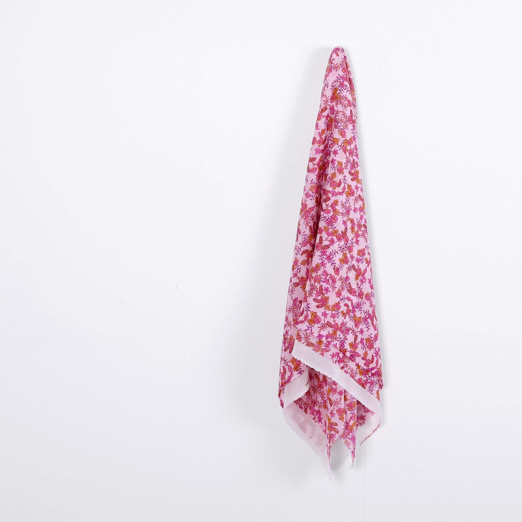 Floral_Filigree-GGT-Pink_Purple-Hang.jpg