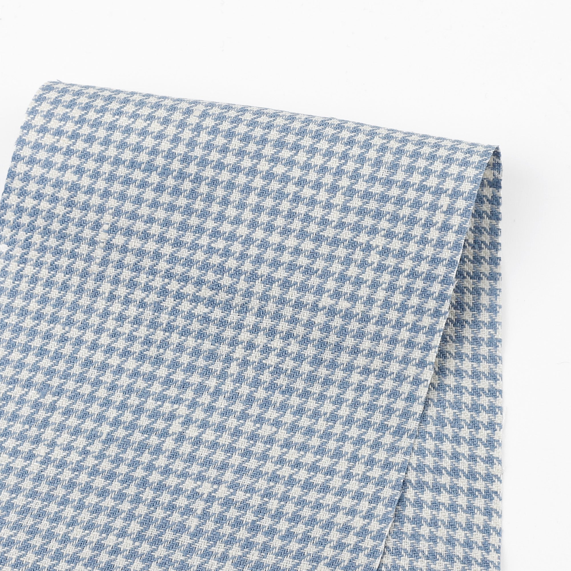 Small Houndstooth Linen - Wedgewood