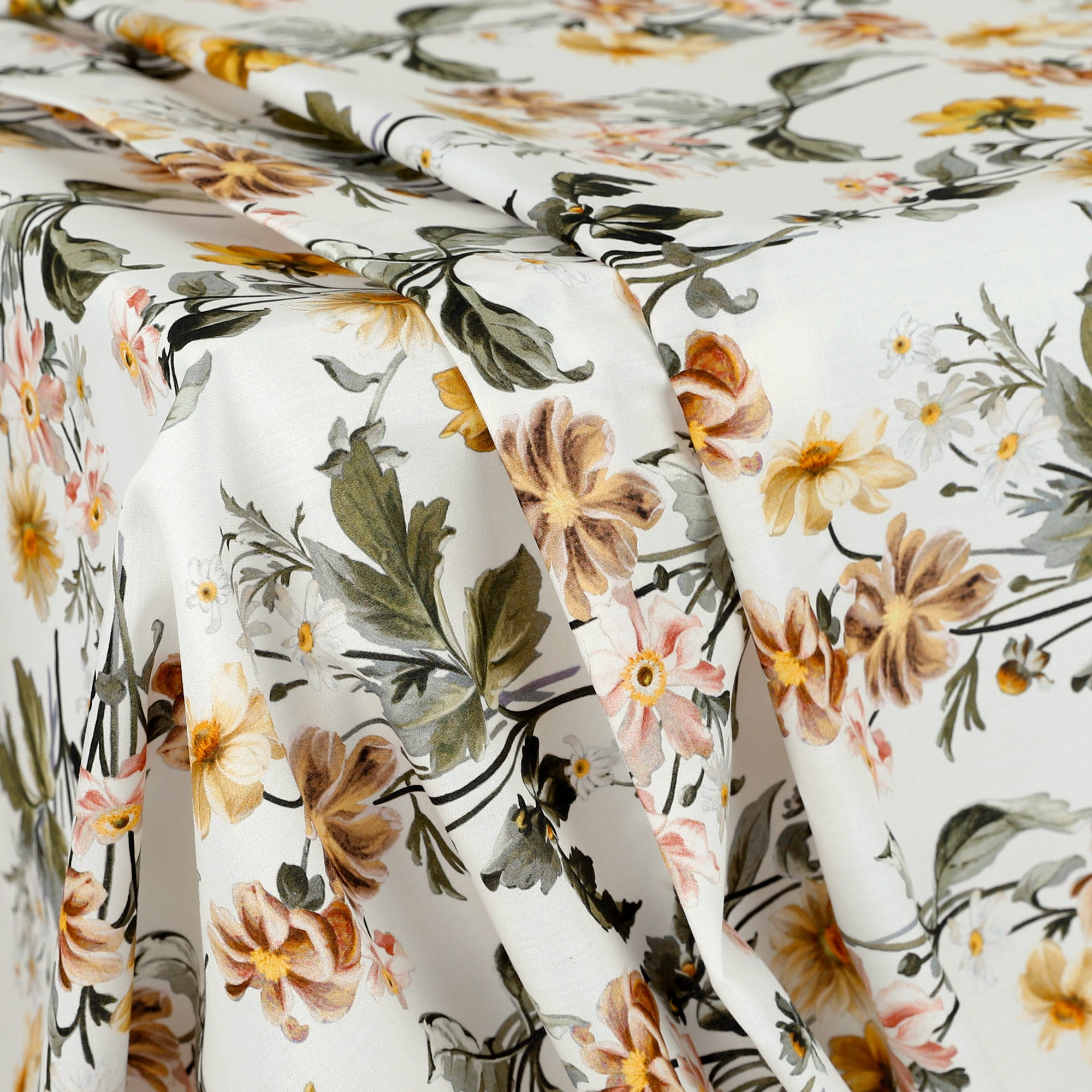 Liberty_Tana_Lawn-Barbara-CovingtonC_Hang.jpg