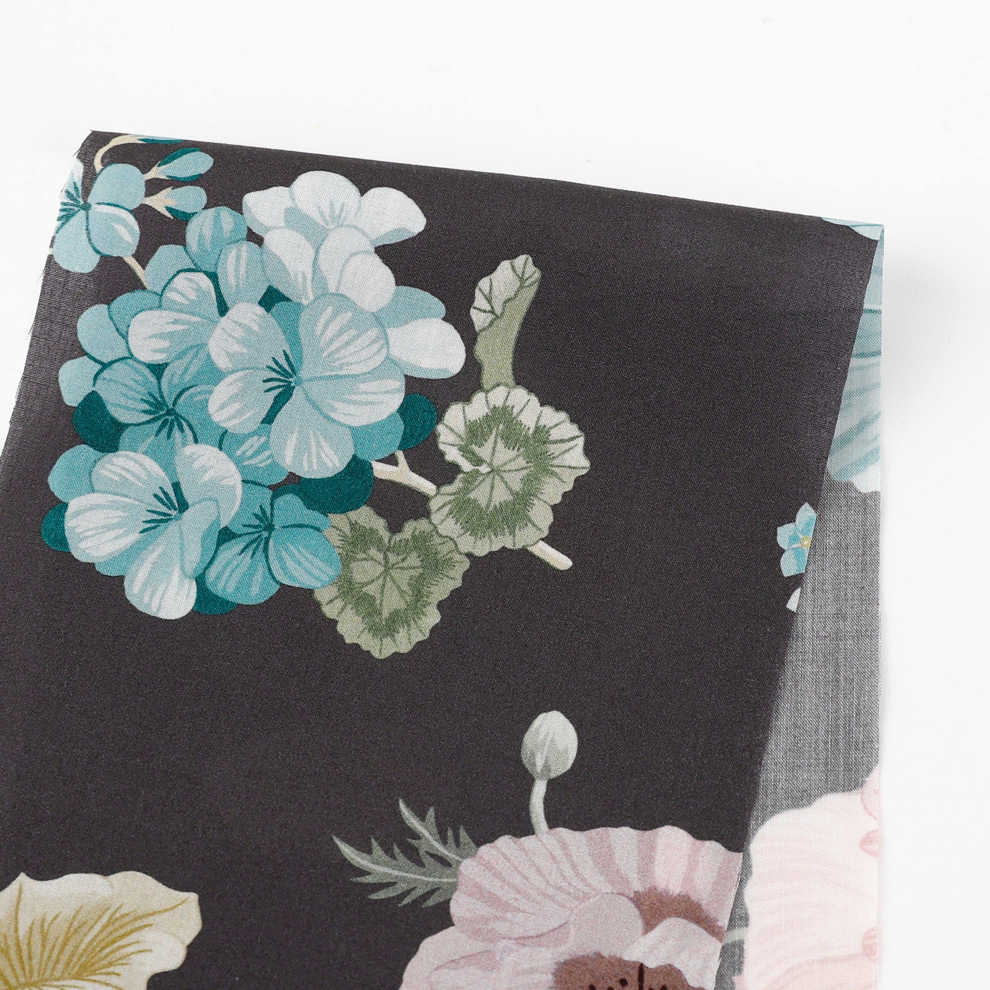 Liberty_Tana_Lawn_Mrs-GardenerC_Swatch.jpg