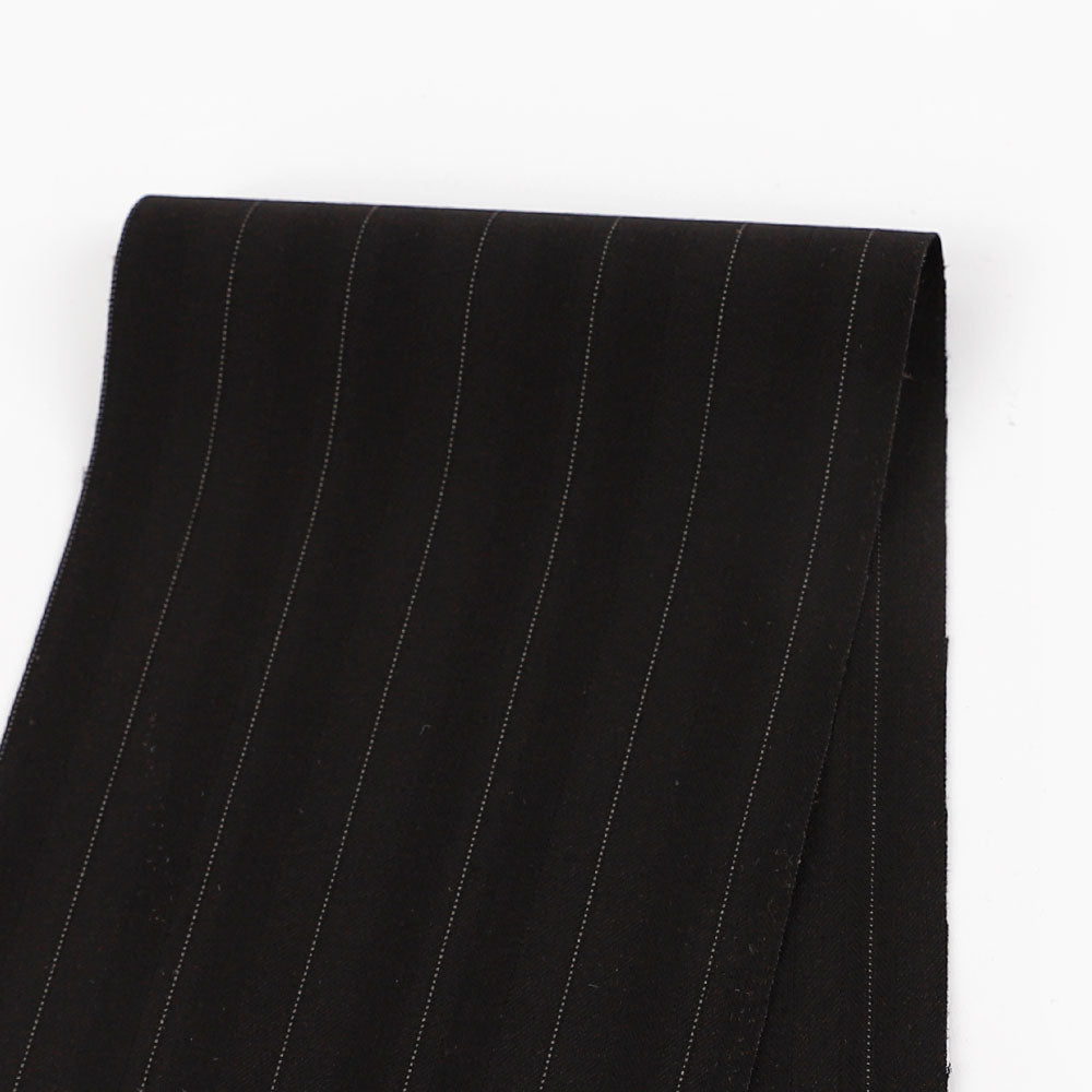 Light_Shadow_Stripe_Suiting_Swatch.jpg