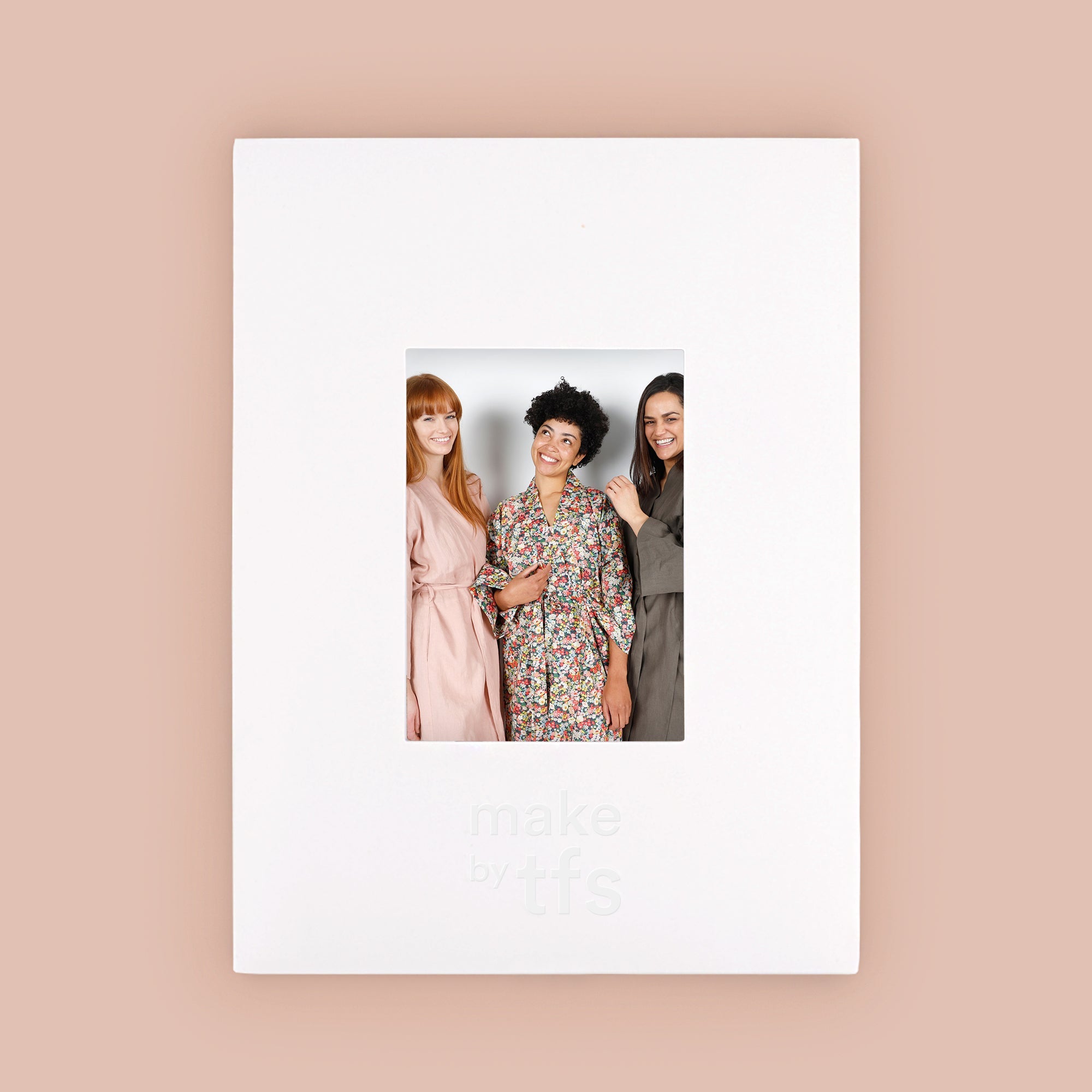 Make by TFS - Lucie Robe / Paper