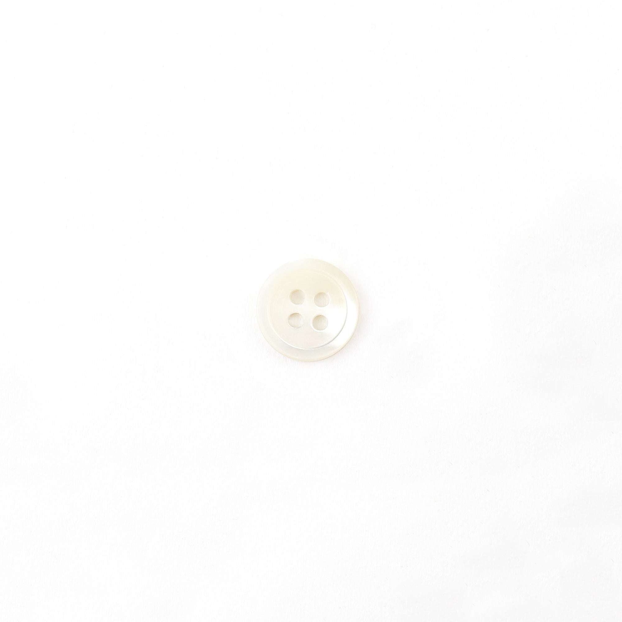 MOP-White-Button_4af538ba-d9bb-4ffd-9811-5713ed62a9cc.jpg