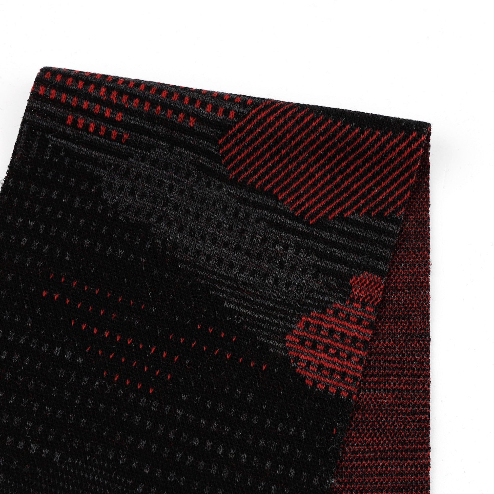 Mountain_Range_Merino_Jacquard_Red_Swatch.jpg