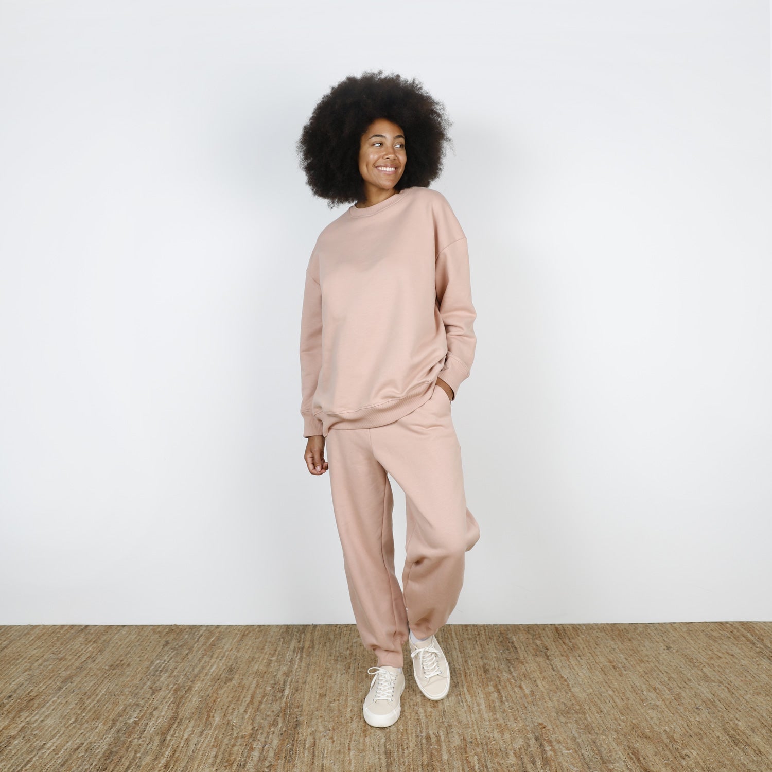 Sq_Blush_Cloud_Set_Front_7d76ffc2-4c8e-4d92-a749-ec82713ee97f.jpg