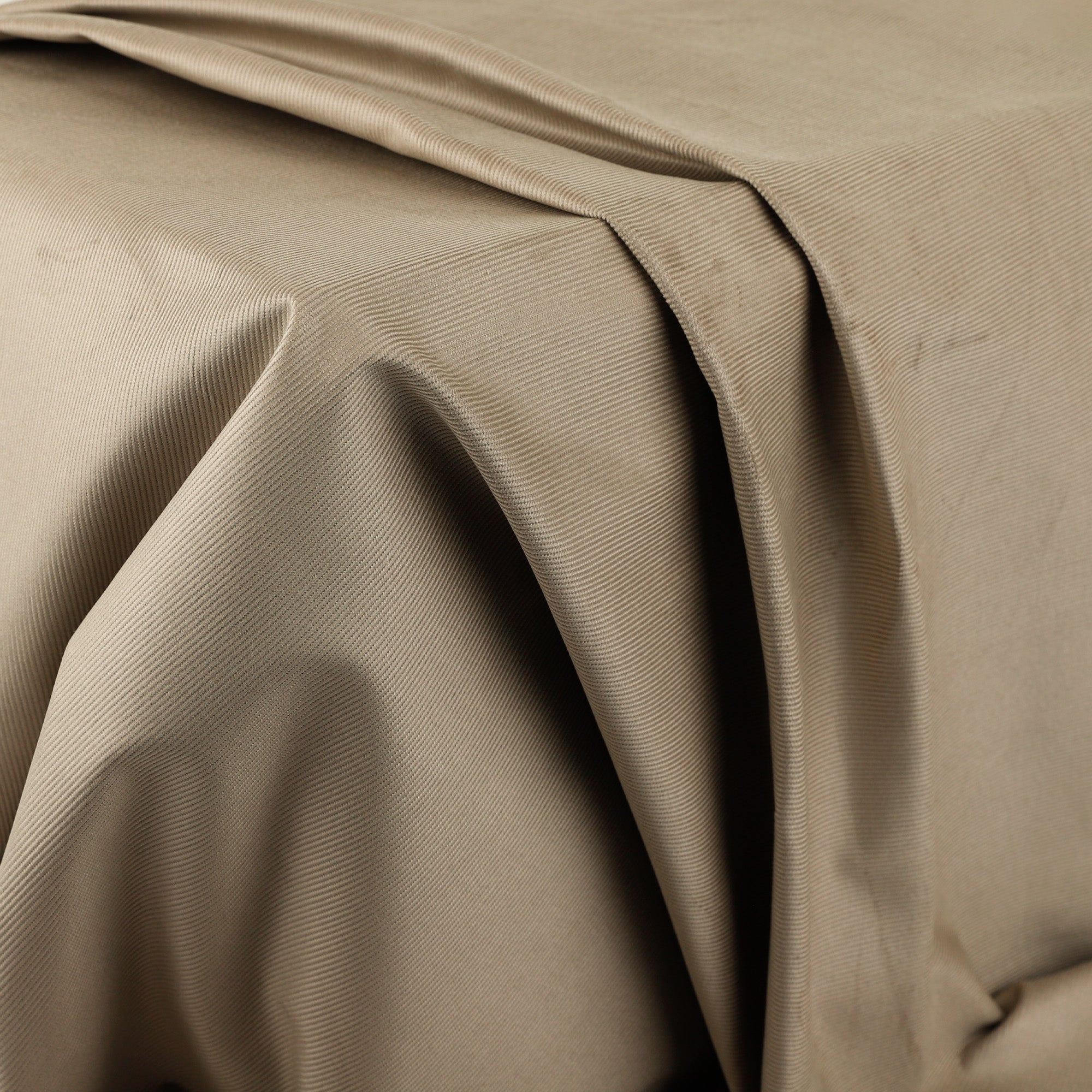 16_Wale_Organic_Cot_Stretch_Cord_Sandstone-NEW-Hang.jpg