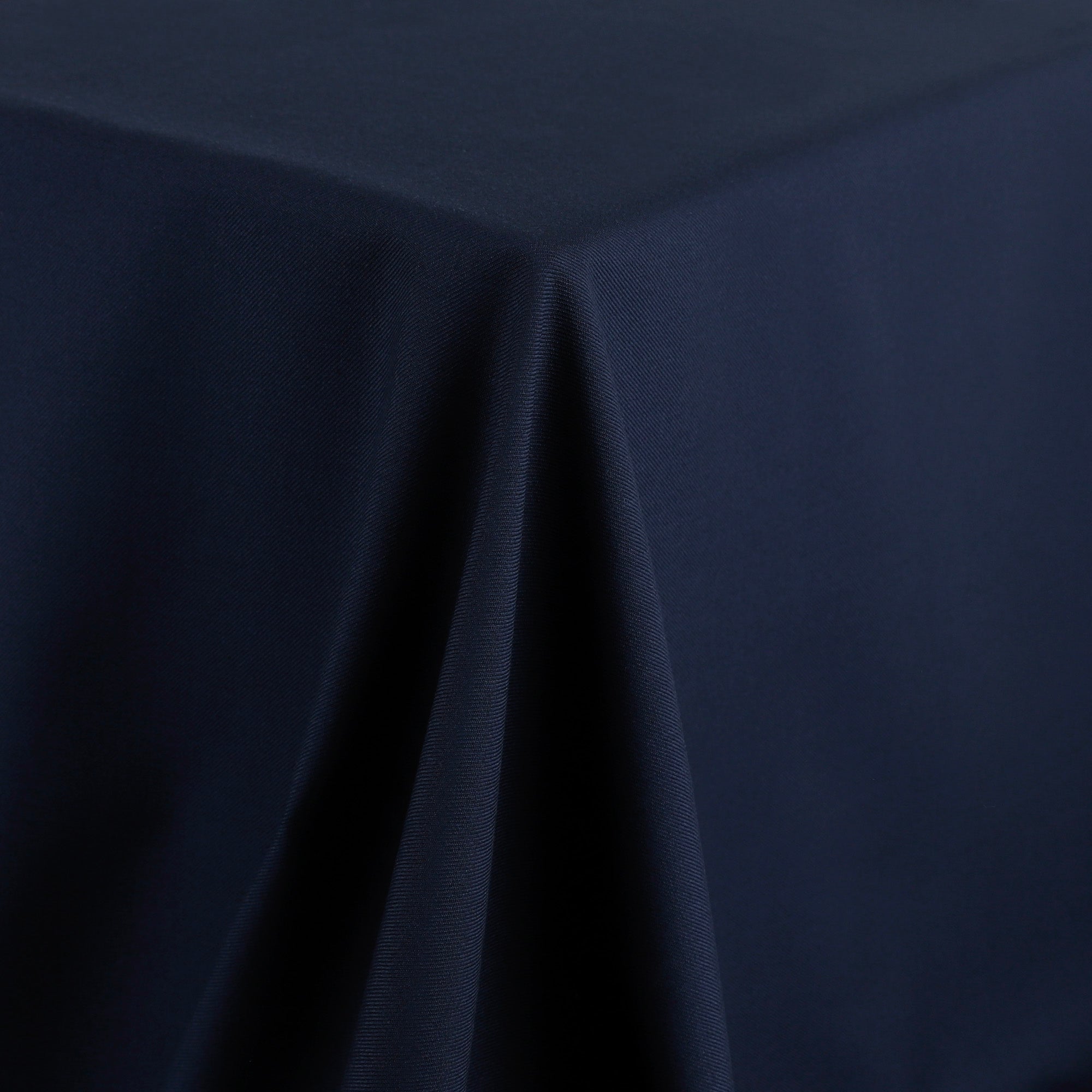 18_Drape_2d5344c0-a34e-429b-a239-811b0c00269f.jpg