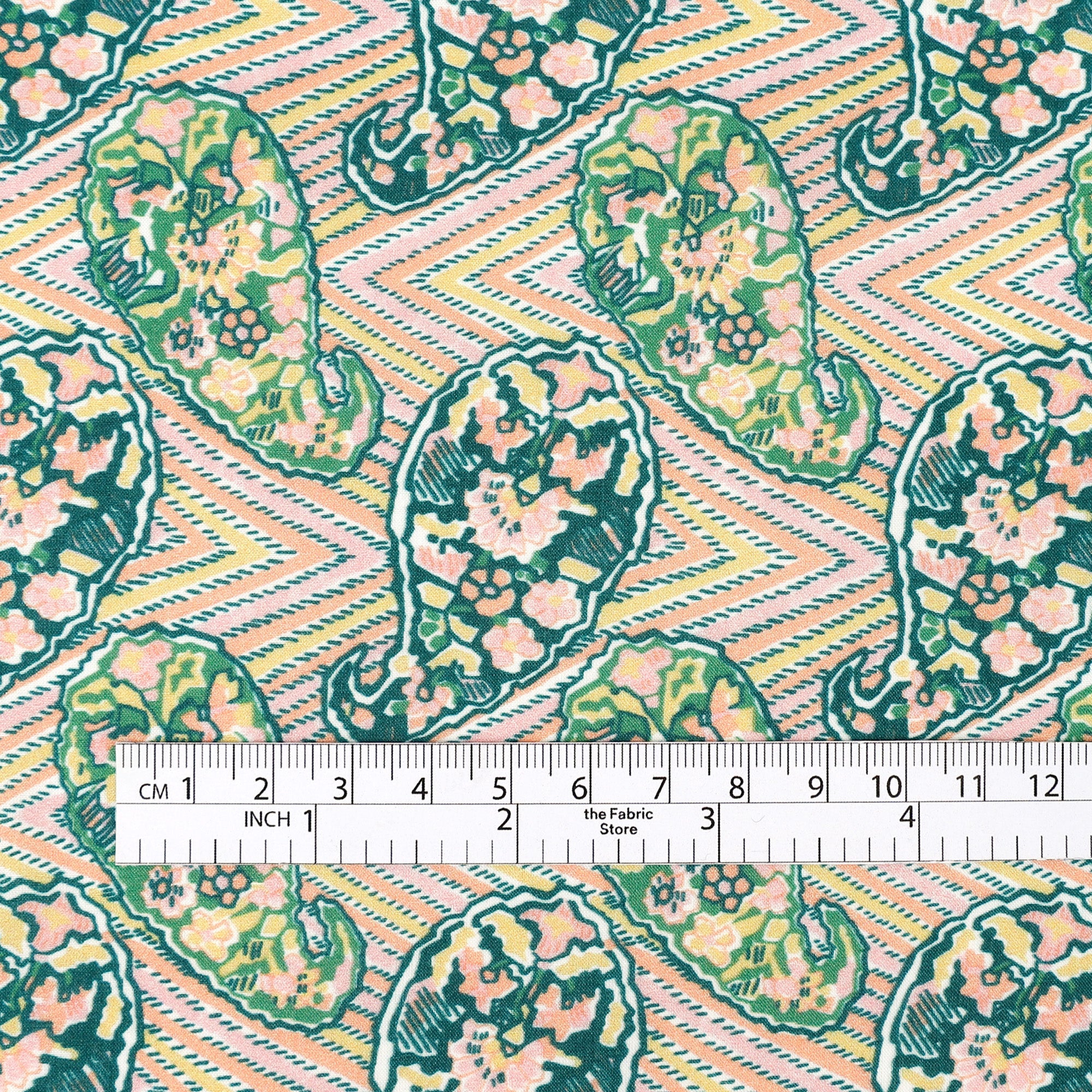 Liberty Organic Tana Lawn - Zig Zag Paisley/C