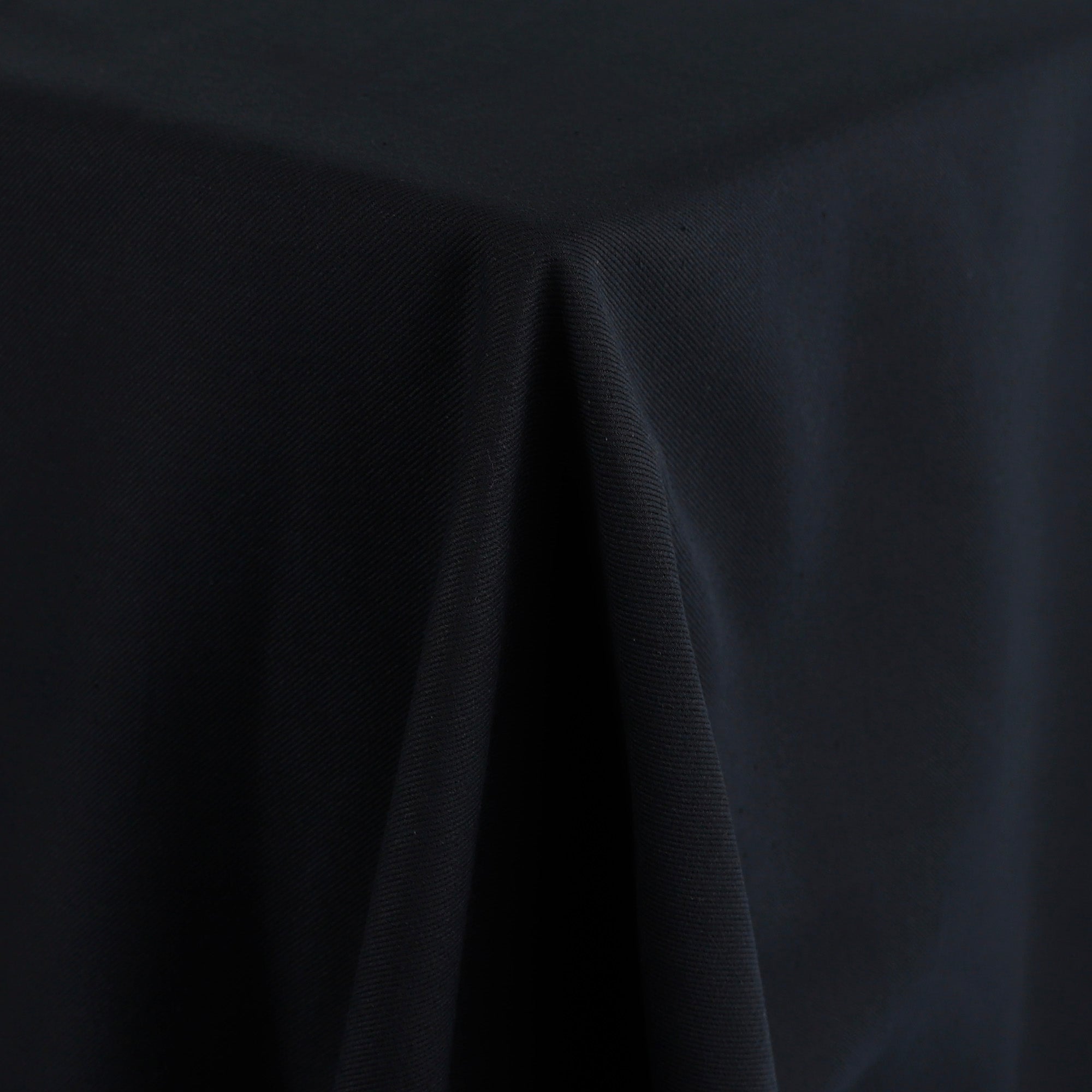 38_Drape_ce1b4b55-07d5-4d65-a9bd-88b2971181ce.jpg