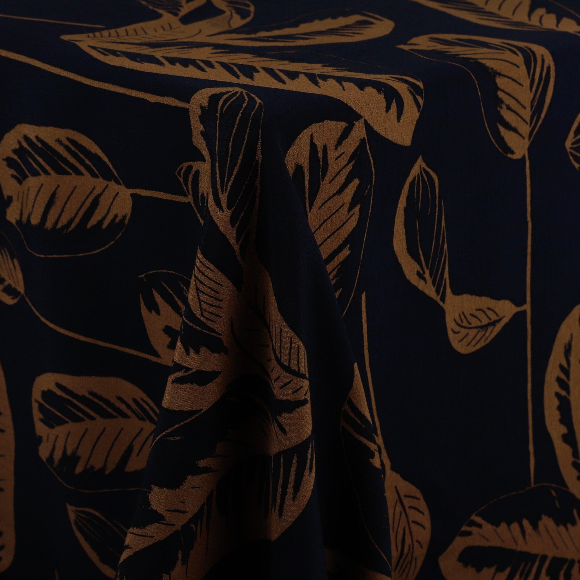 Leafy Viscose Crepe - Cinnamon / Black