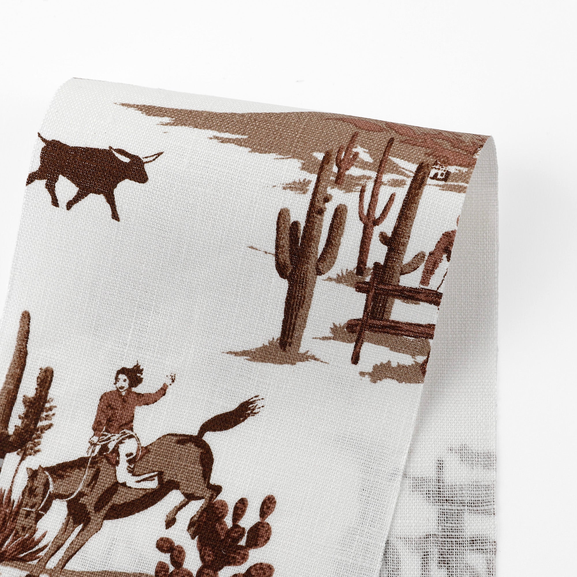 Retro Ranch Linen - White/Chocolate