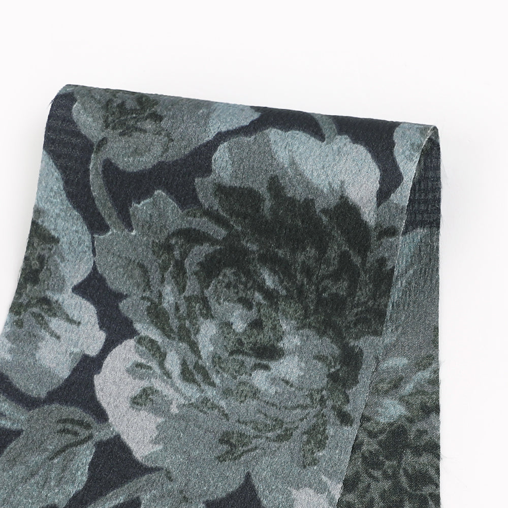 Crinkle_Satin_Floral_Grey_Swatch.jpg