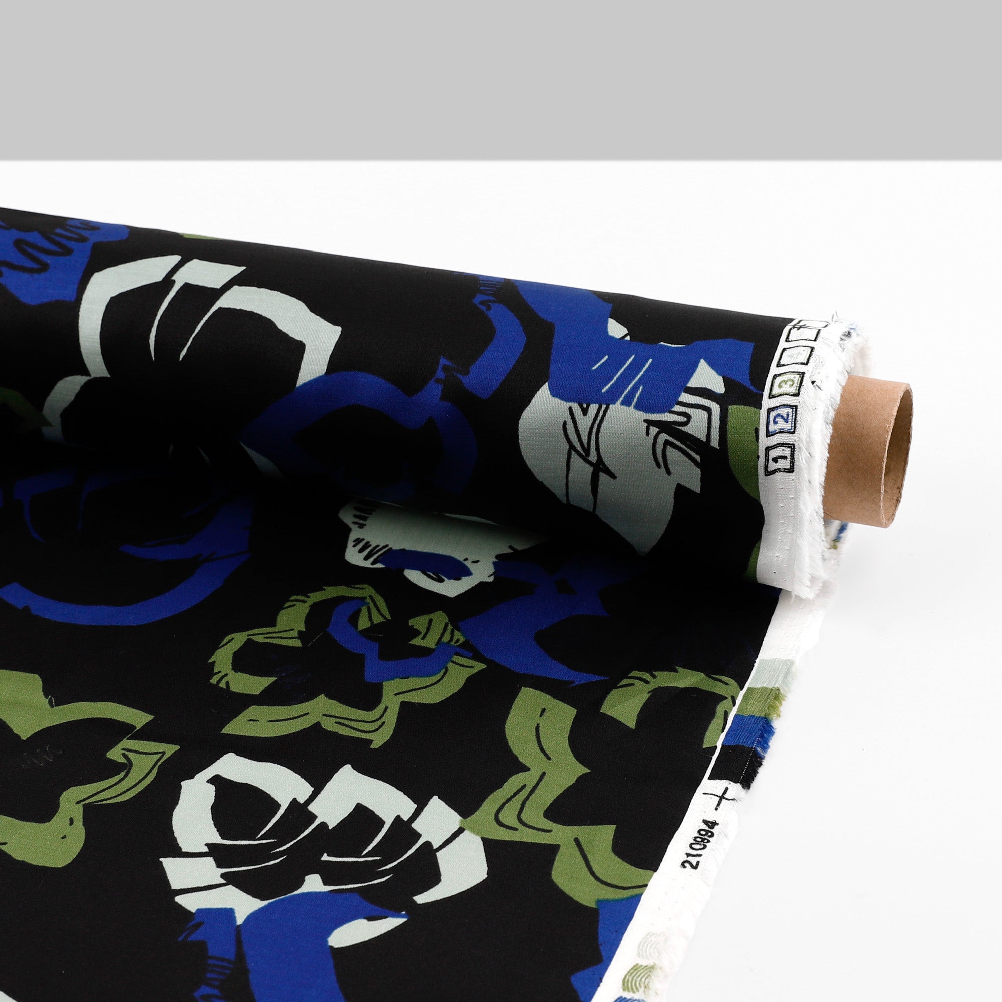 Monstera Lightweight Silk / Cotton Sateen - Black