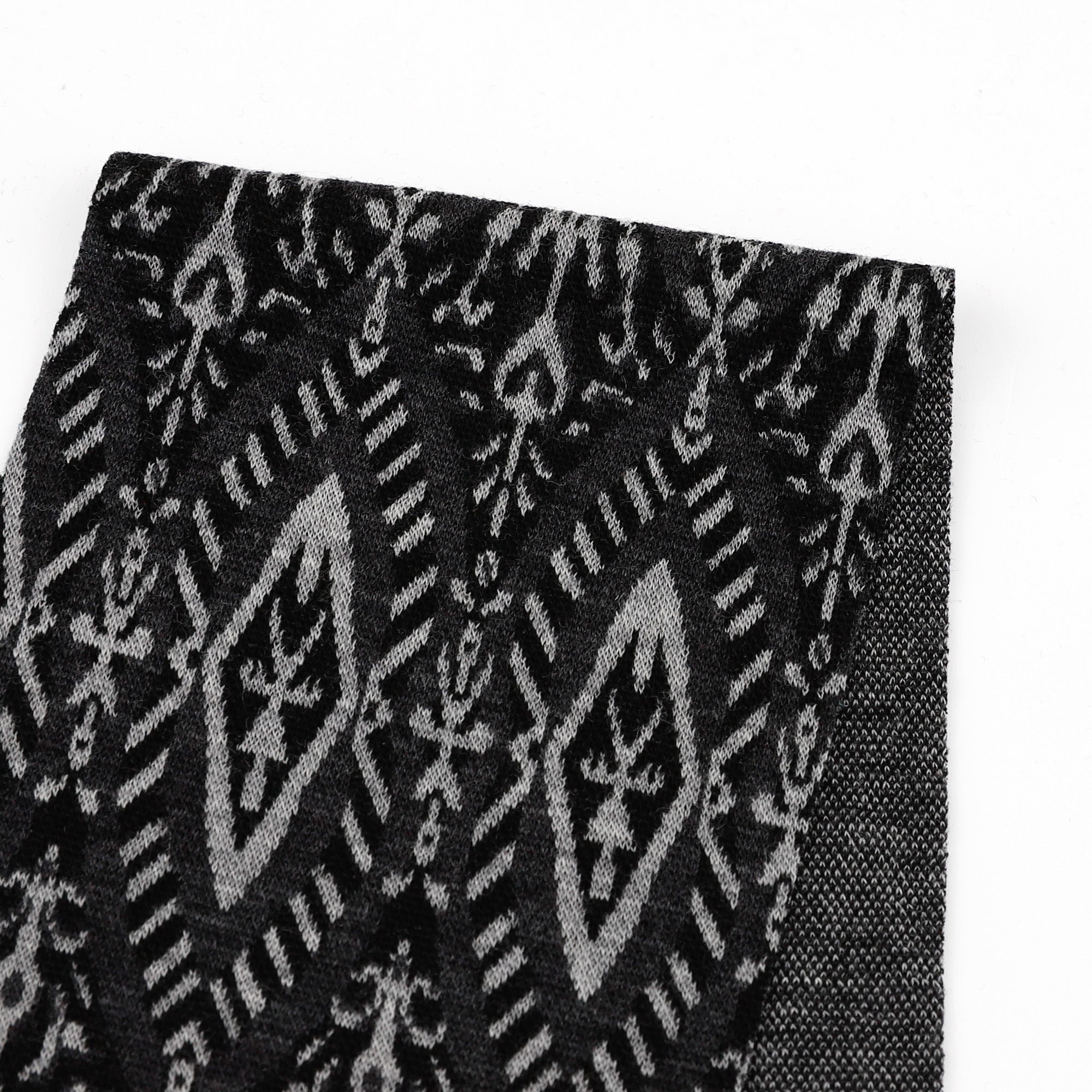 Dimond_Merino_Jaquard_Grey_Swatch.jpg