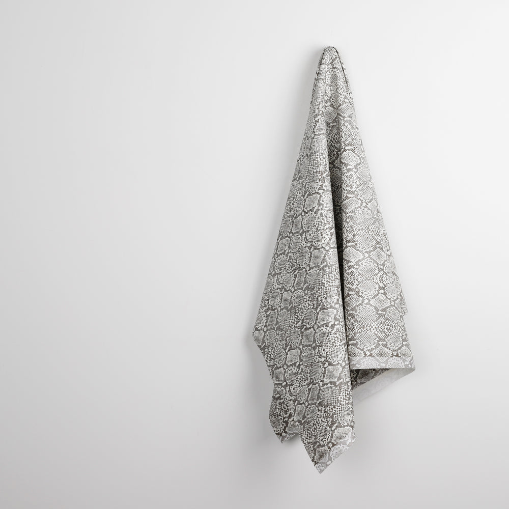 Faux Snakeskin - Ivory / Iron