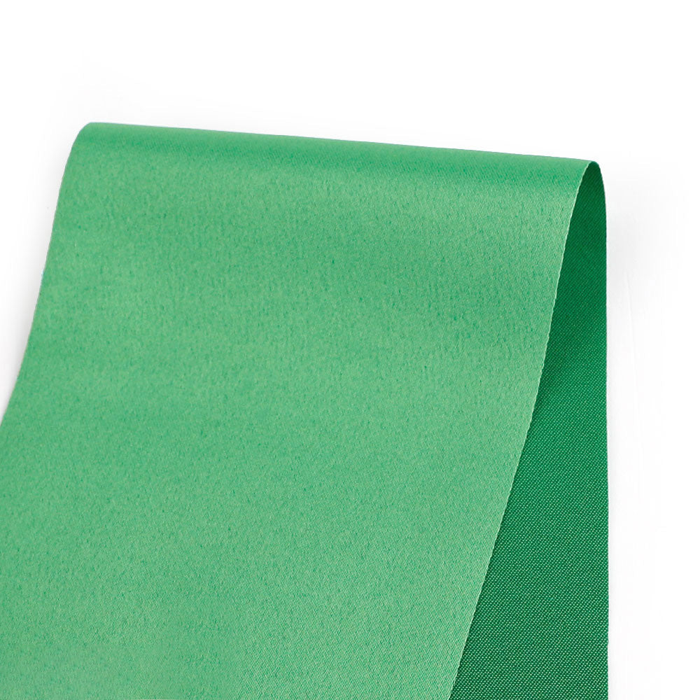 Grass_Green_Twill_Satin_Suiting_Swatch_OO_23ee1af6-7538-4160-92e0-6c9b9c37c252.jpg
