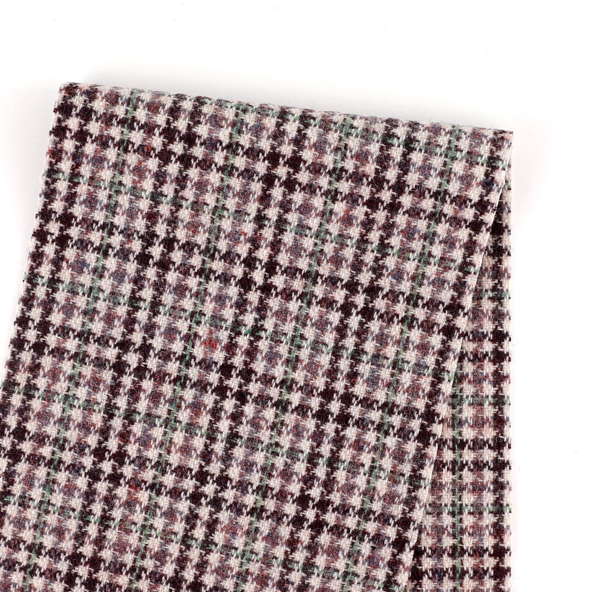 HoundstoothWoolLichen.jpg