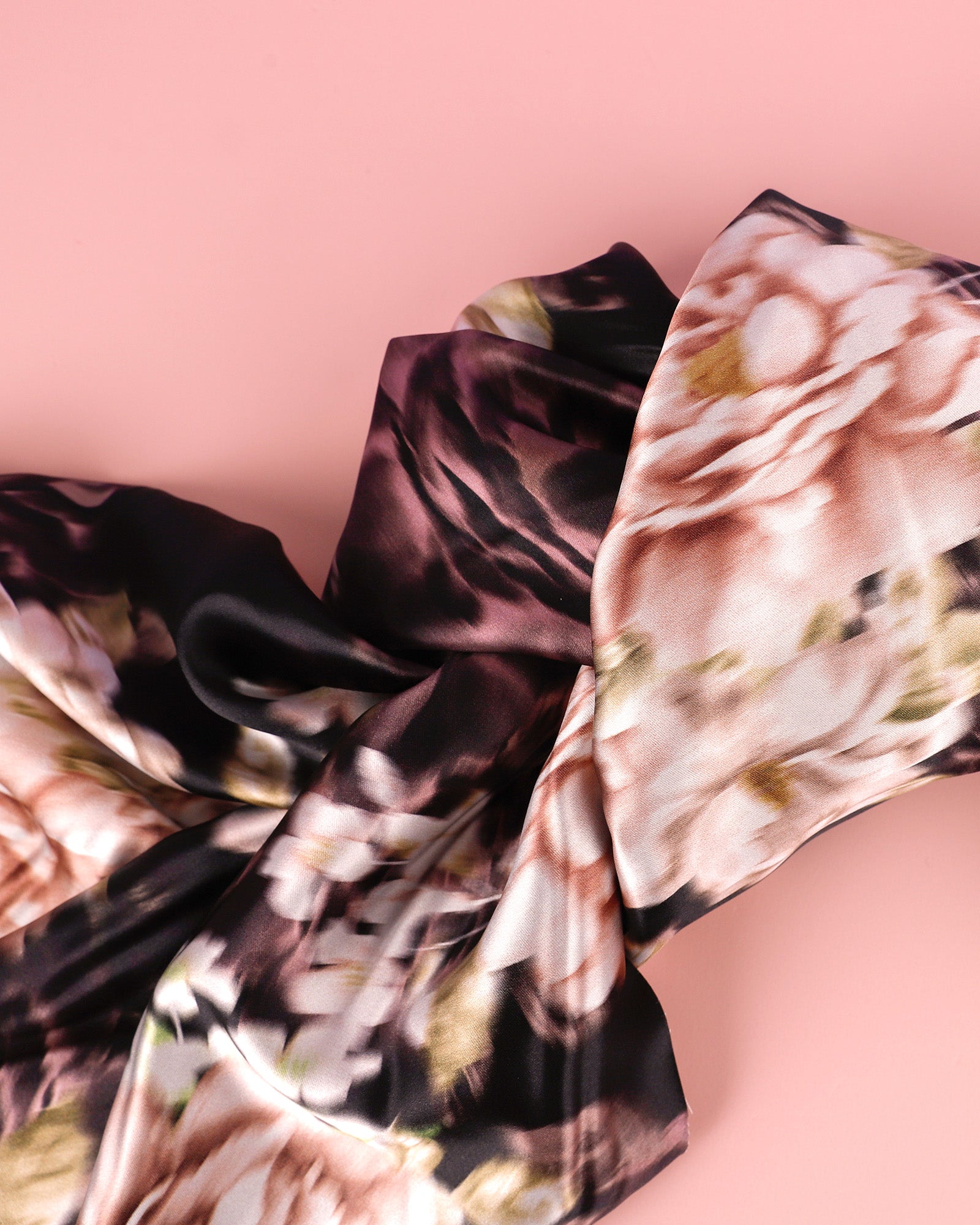 IG-AllWays-Knot-ReformationSilk-Blur.jpg