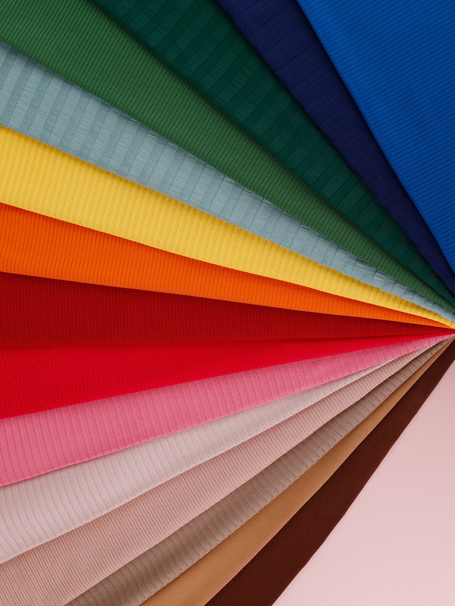 IG-RefKnits-RainbowFan.jpg