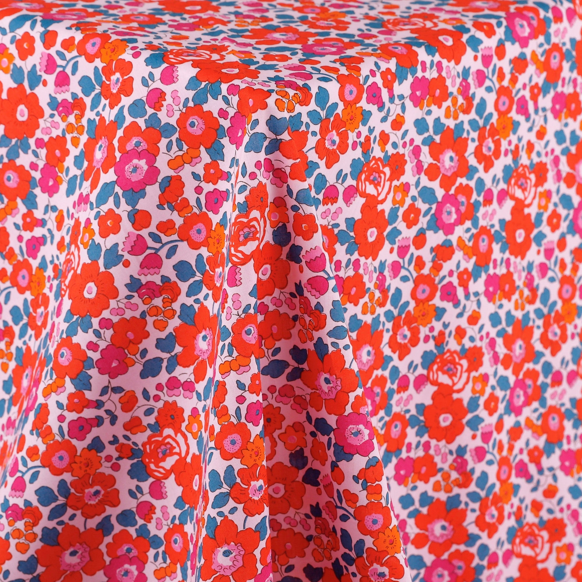LibertyTanaLawn-BetsyY_Drape.jpg