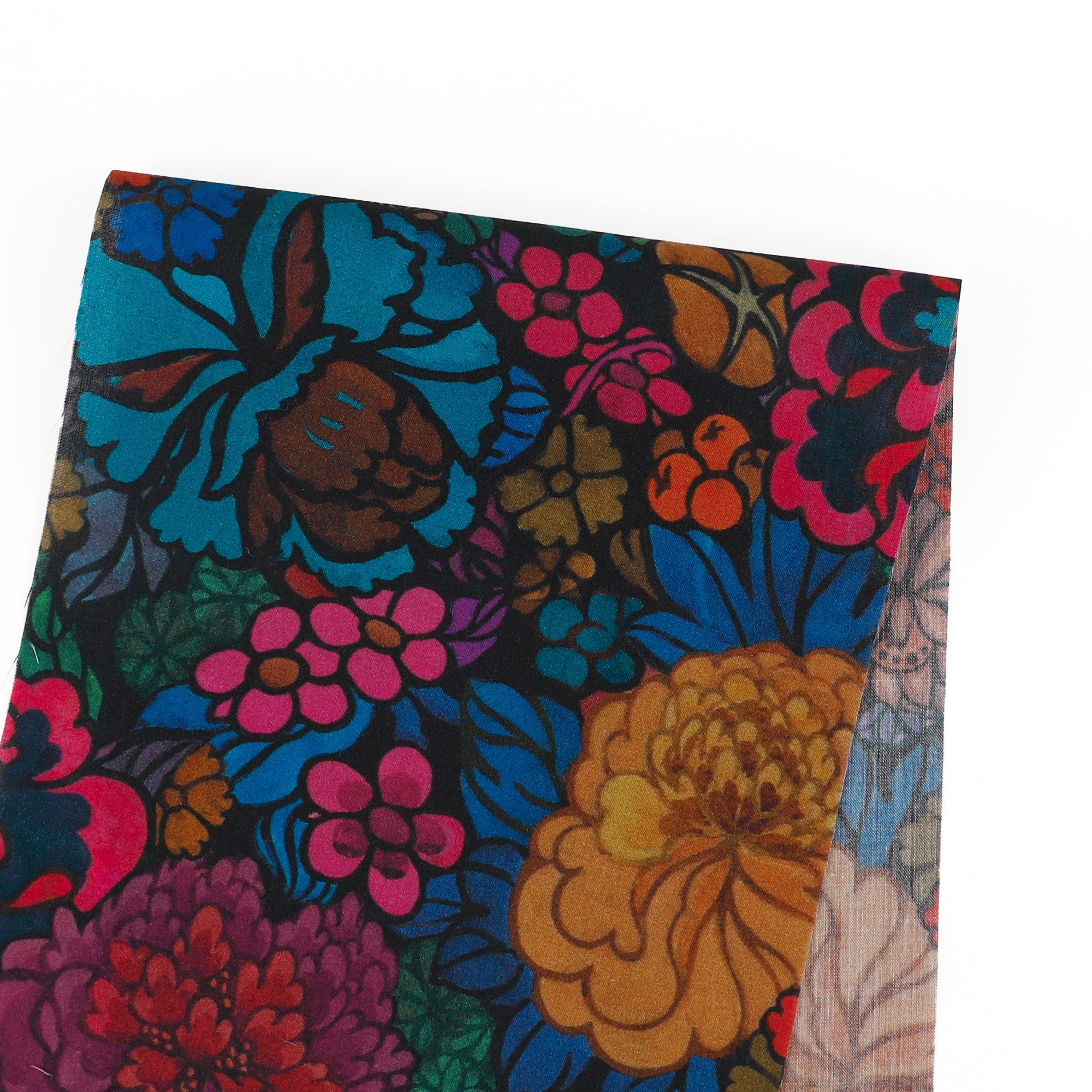 LibertyTanaLawn-HeritageGardenA_Swatch.jpg