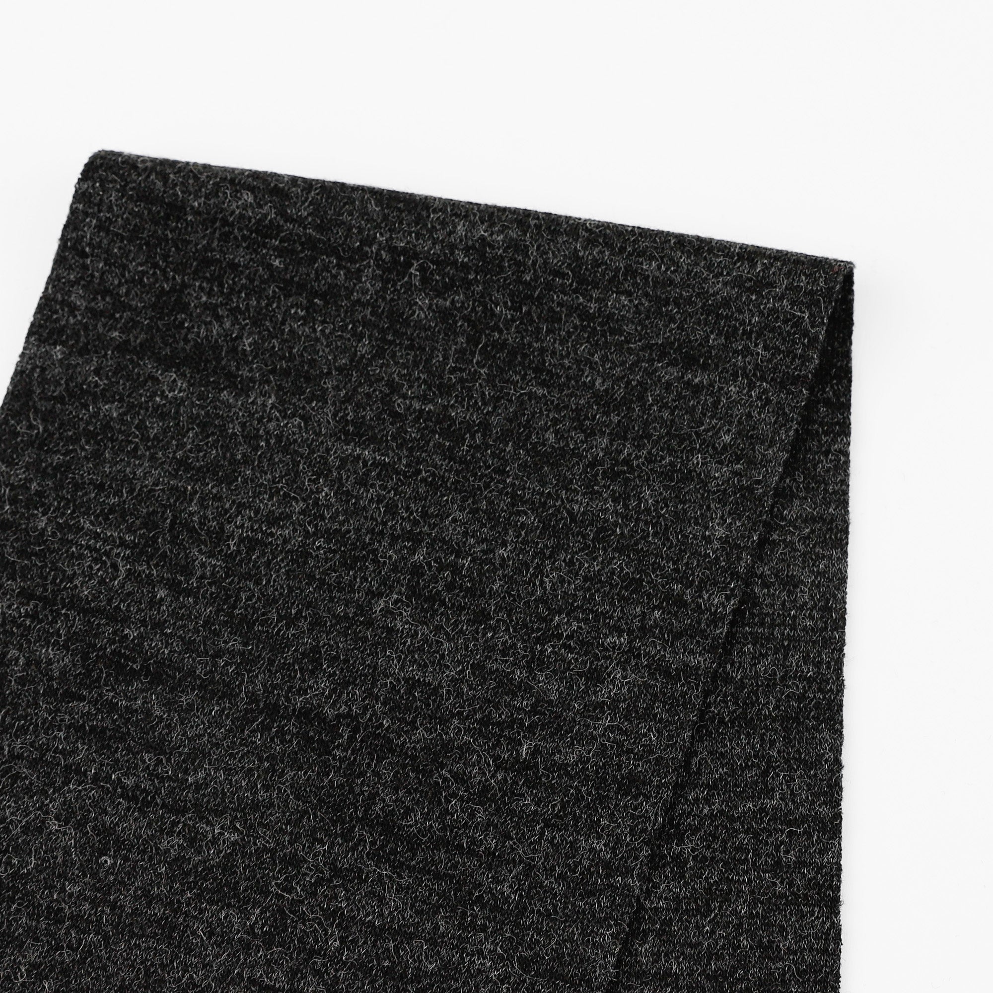 Merino-Ponet_Carbon-Swatch.jpg