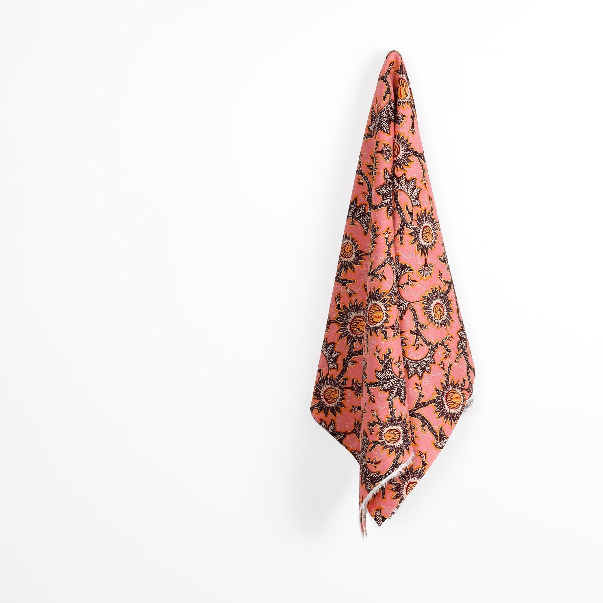Passion_Flower_Linen_Pink-Hang.jpg