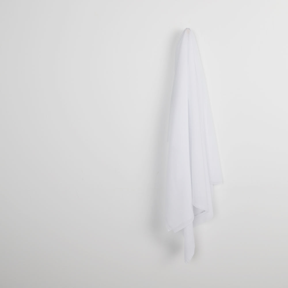 SE6912_White_Hang.jpg