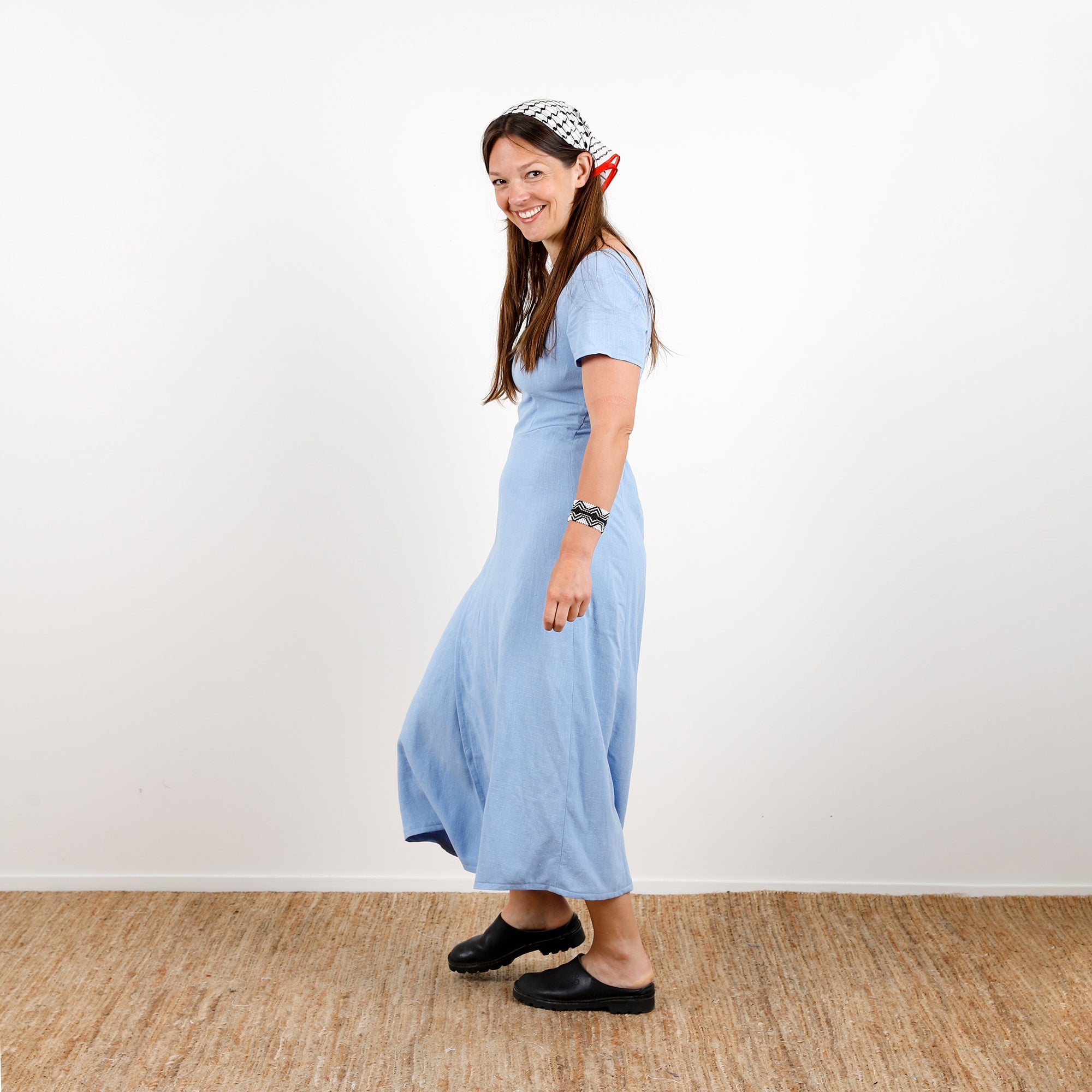 Slubby Rayon / Linen Crepe - Sky