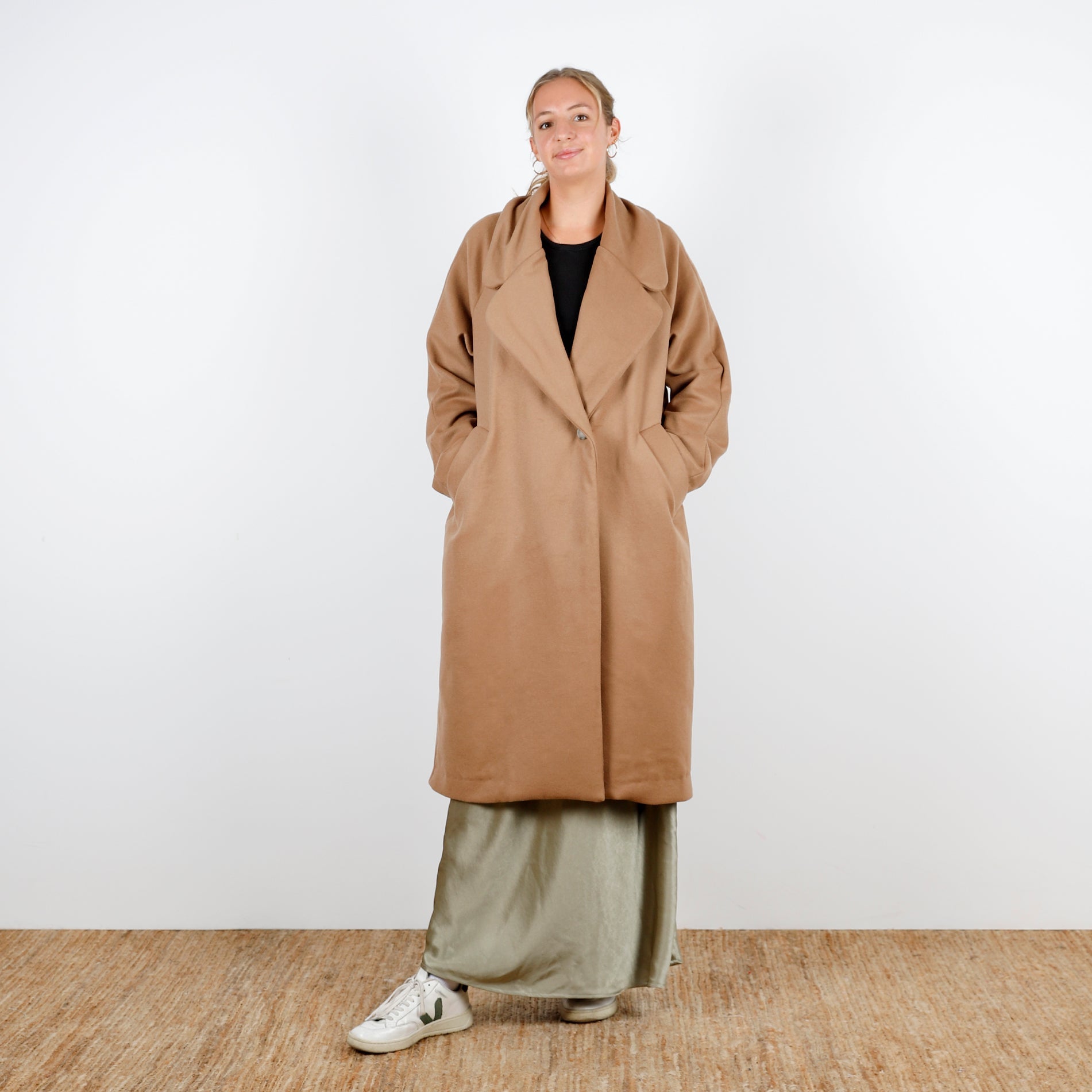 Wool / Cashmere Blend Melton - Noix – The Fabric Store