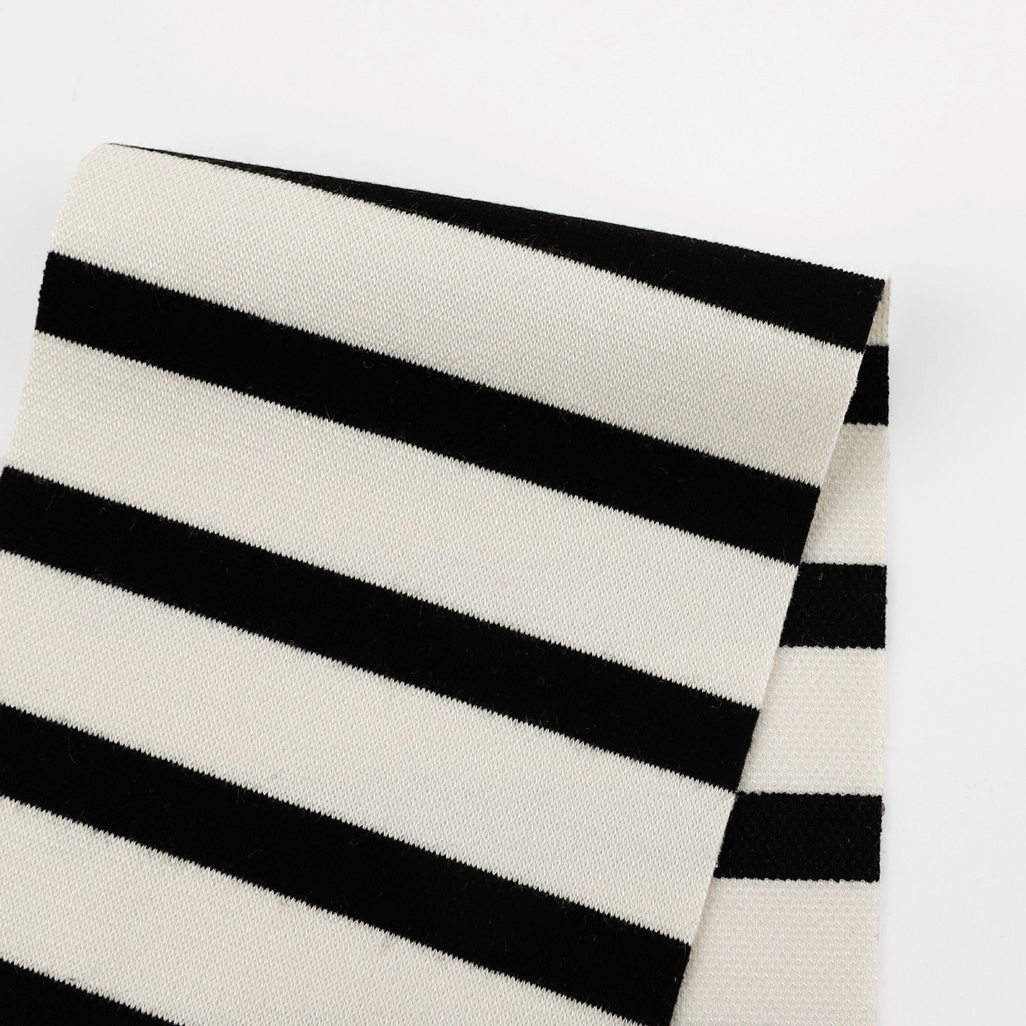 Striped_Knit_Black_x3a_White_Swatch_b45f227b-ddc4-400b-b816-f9e6f3912a0b.jpg