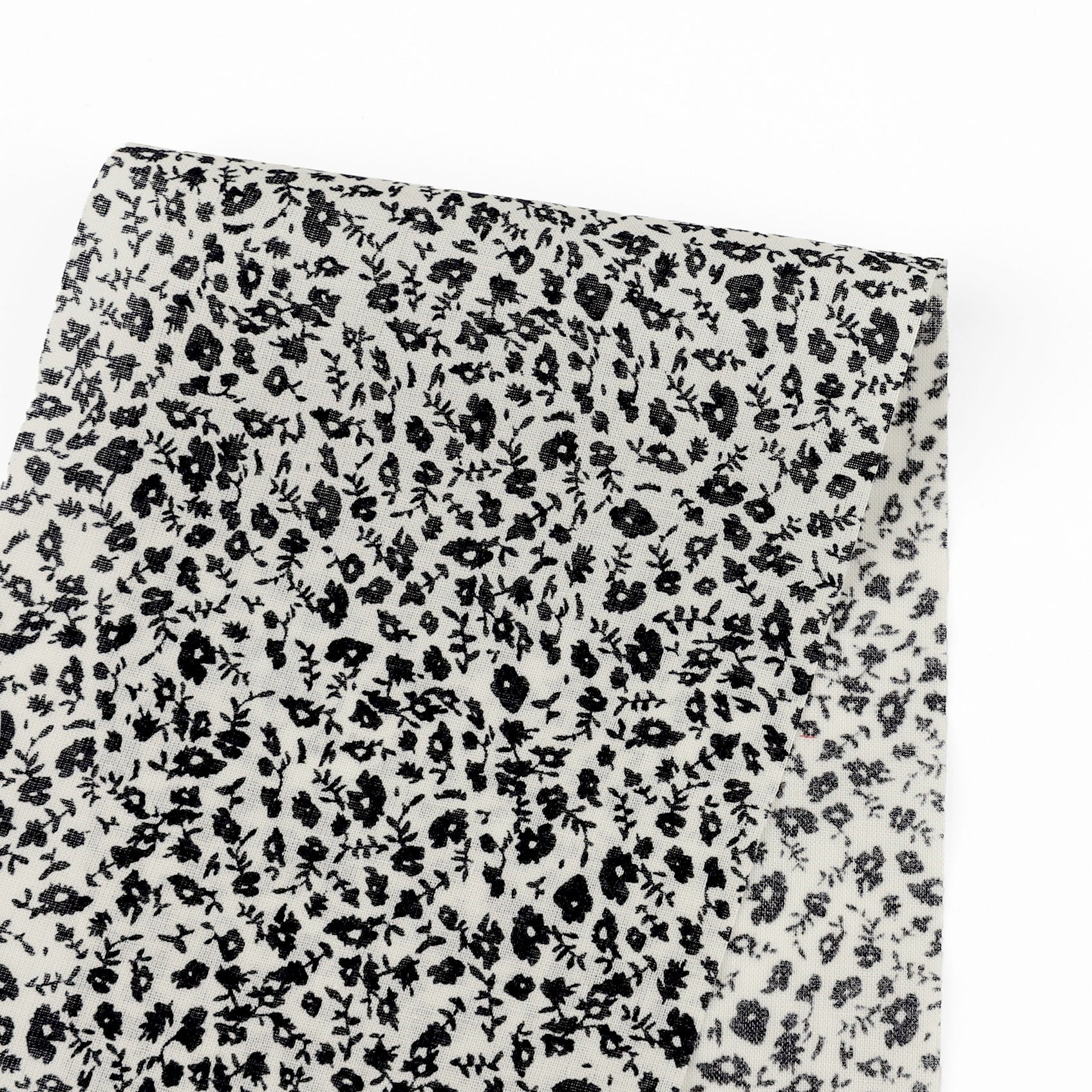 Tiny_Floral_Cotton_Voile_Black_x3a_White_Swatch_41be75a0-9021-4440-9bf7-68966ae985bb.jpg