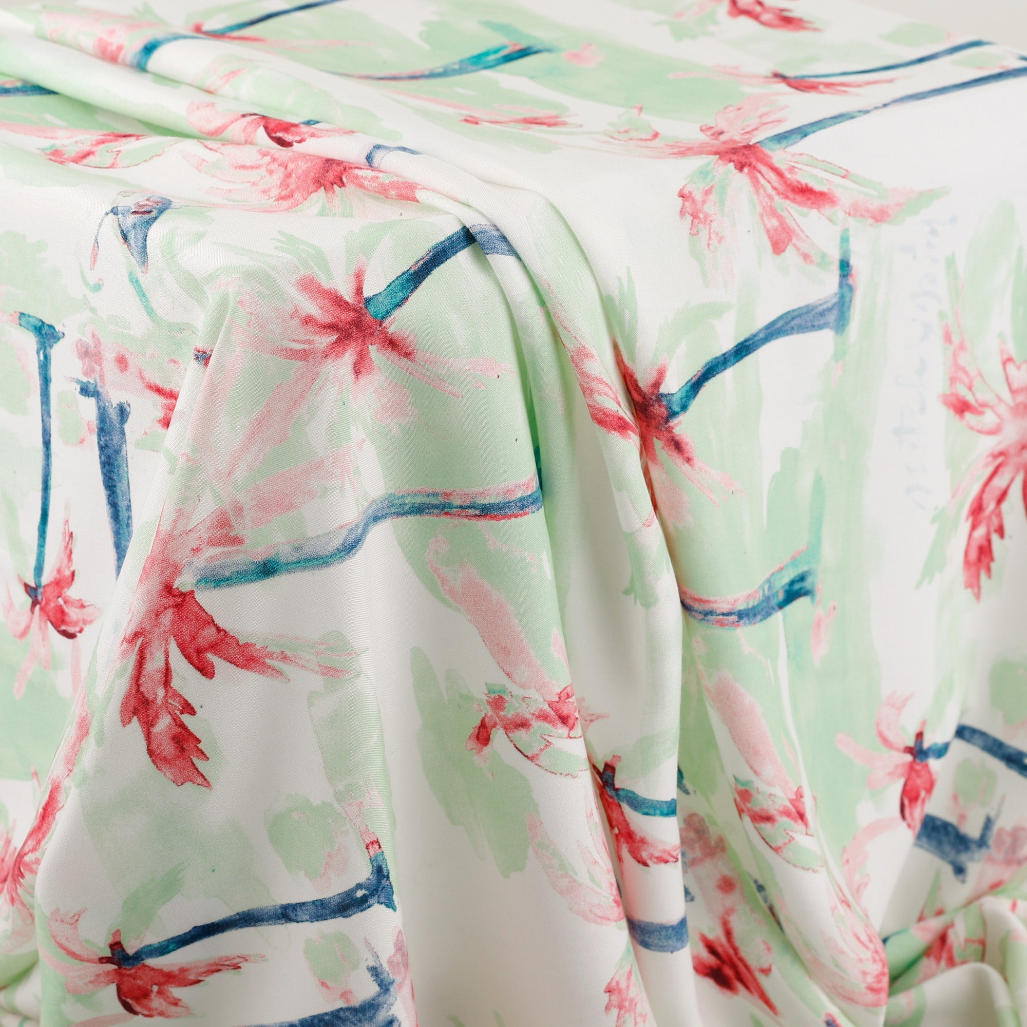 Tropicil_Kayaker_Rayon_Challis-Hang.jpg