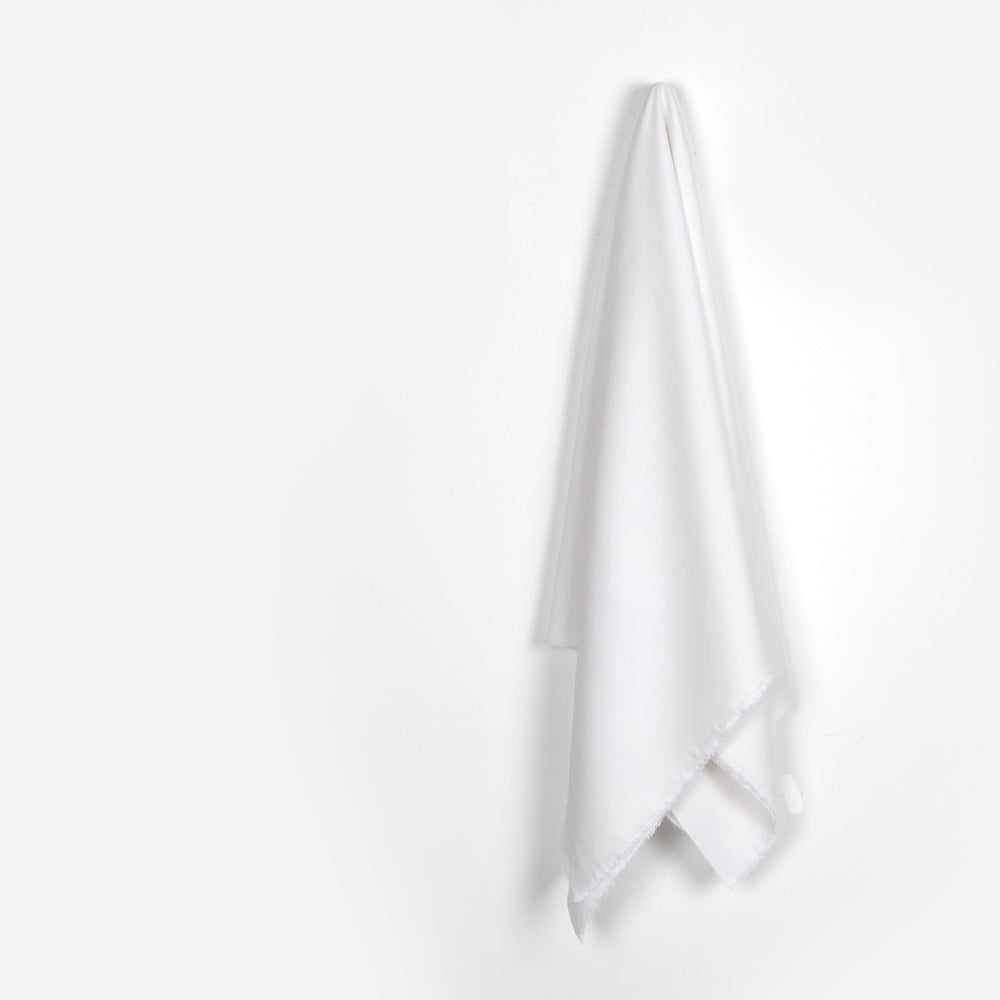 White_Georgette_Hang_34e1a212-b206-4bbd-988a-9b03a6a4f030.jpg