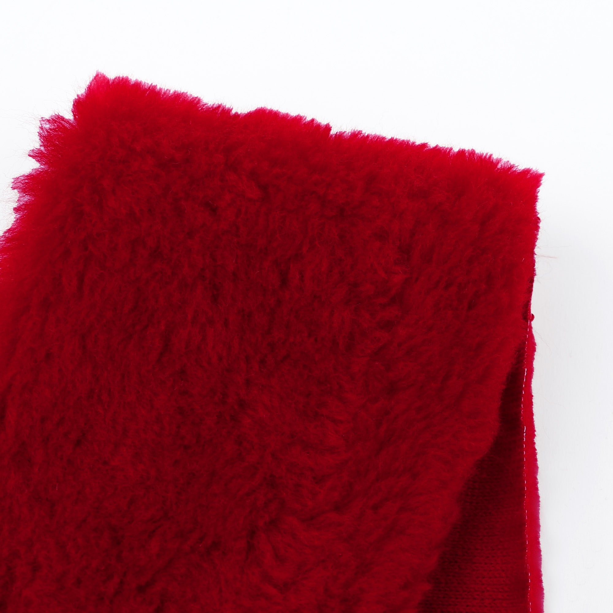 Wook_Silk_Fur_Cherry-Swatch.jpg