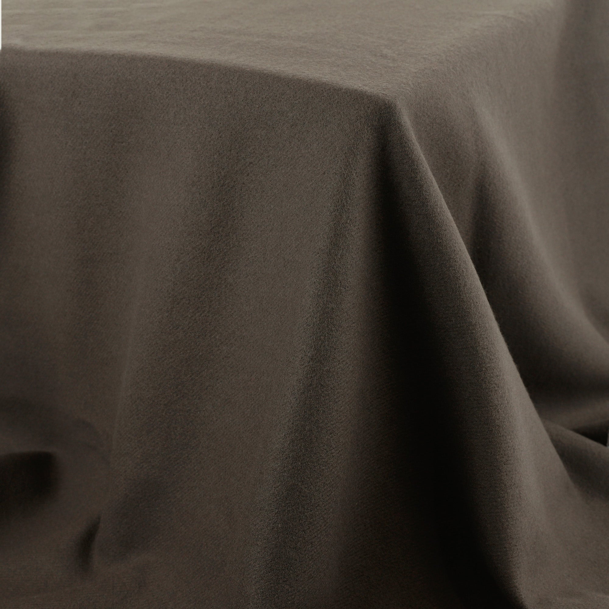 Wool_Coating_Grey_Drape.jpg