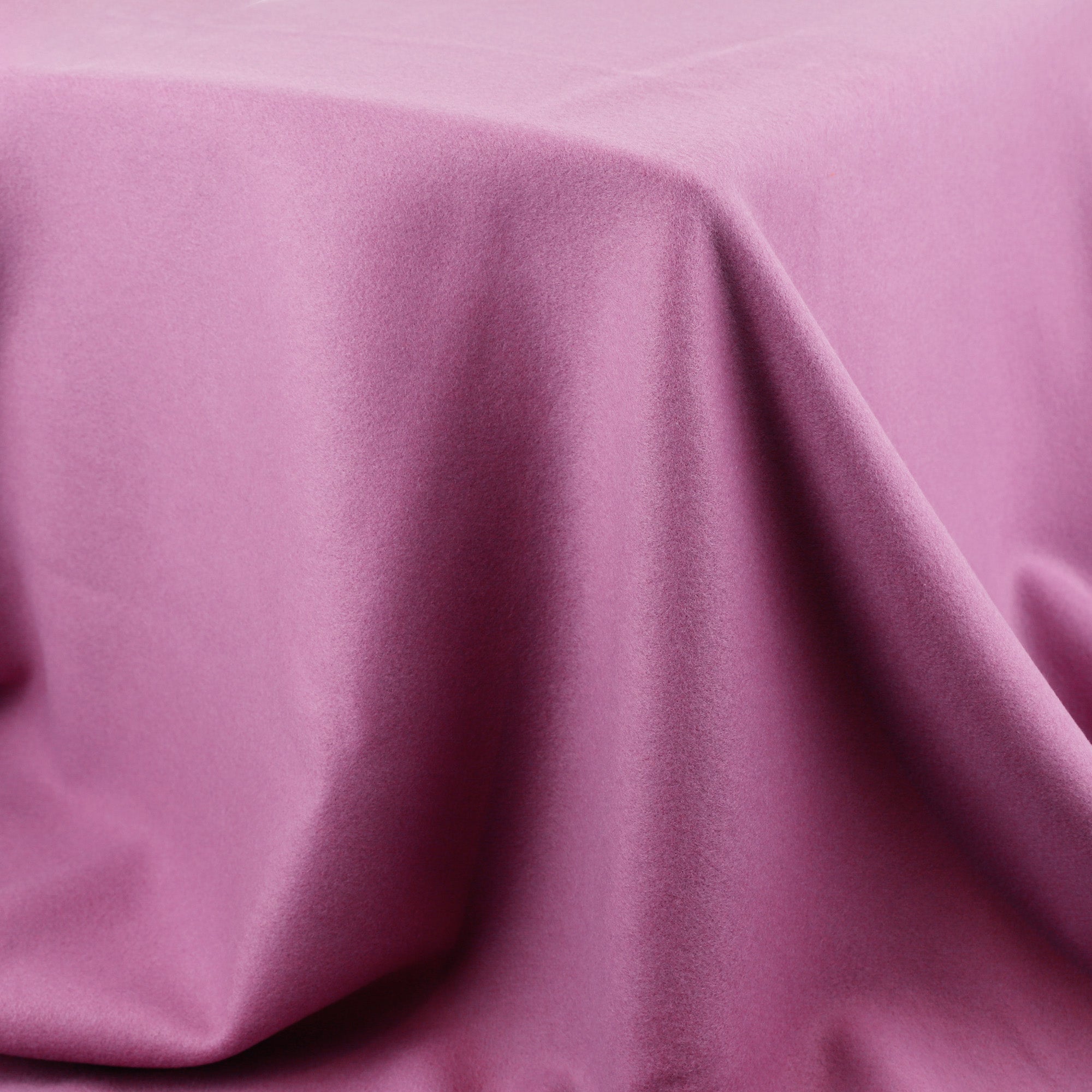 Wool_Coating_Lilac_Drape.jpg