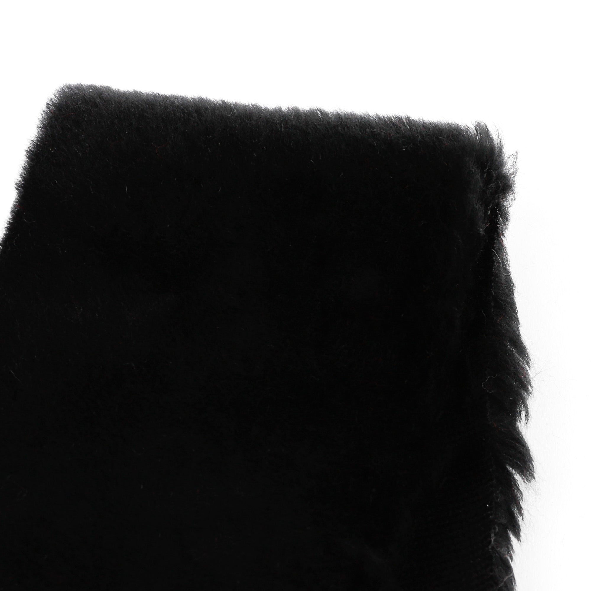 Wool_Silk_Fur_Black_Swatch.jpg